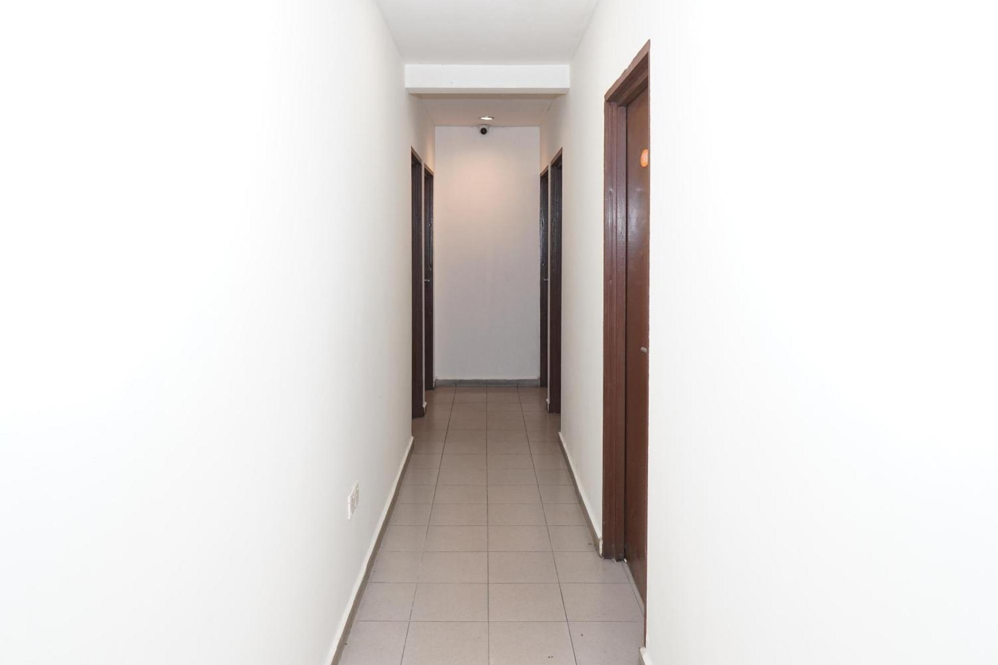 Hotel Shri Putiri Pasir Gudang Exteriör bild